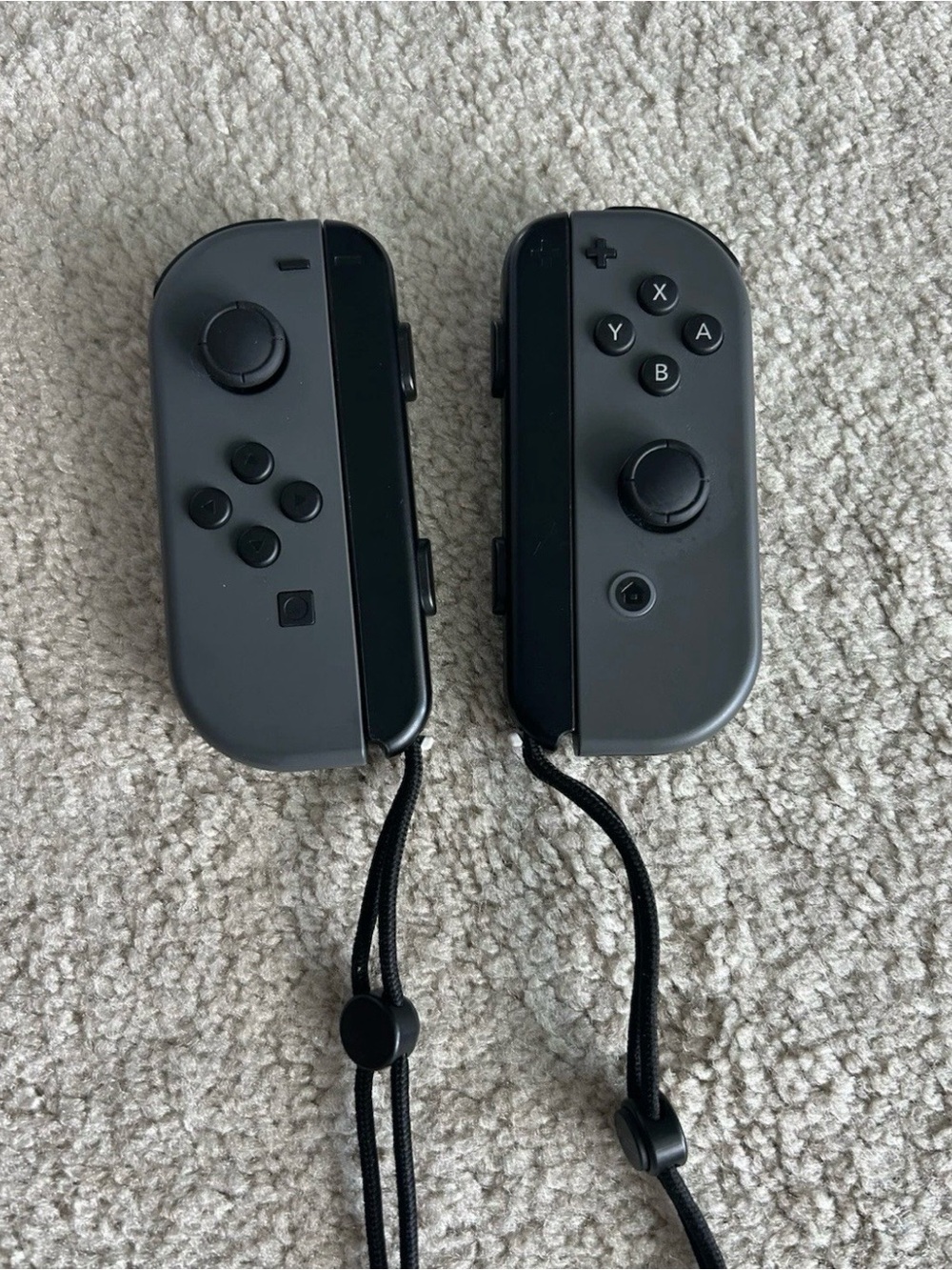 2 x Nintendo Switch Joy-Con Controllers - Gray